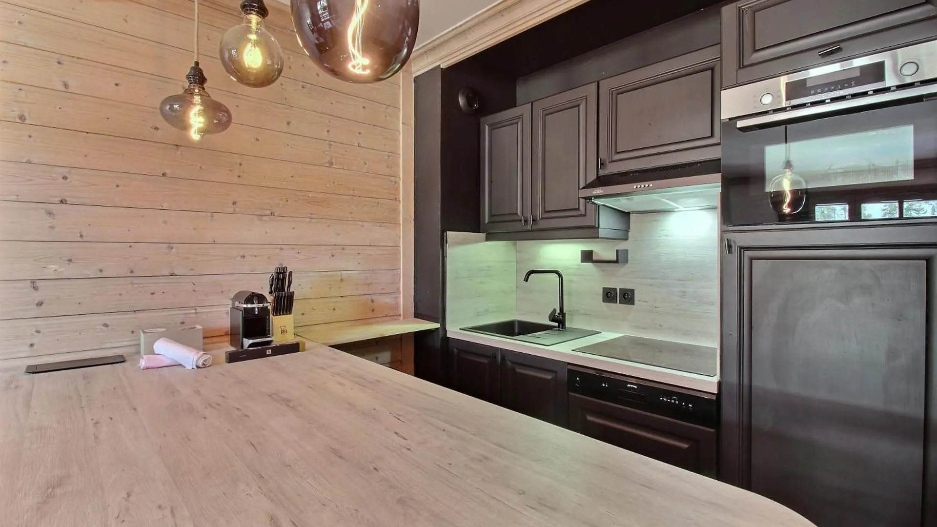 Arc 1950, Appartement 2 Chambres 4 Personnes, Renove, Sauna Hammam Jacuzzi Piscine Les Arcs  아파트 Les Arcs (Savoie)